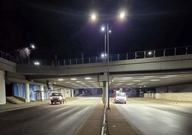 Приключи подмяната на осветлението в подлеза на ул Гладстон информира