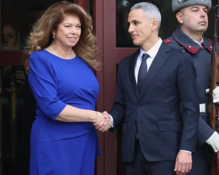 Кои ще са новите служебни министри? Реформатор или човек от системата поема МВР, две дами фаворити за Външно