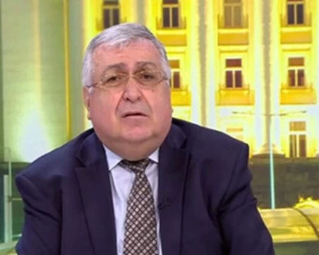 Проф. Георги Близнашки: Радев избра Гюров за служебен премиер