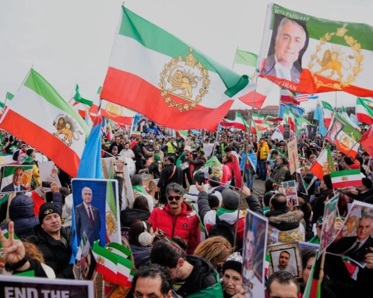 Хиляди на протест в Мюнхен срещу иранските власти