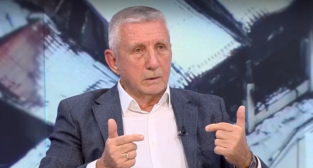 Ген. Кирил Радев: Калушев е изградил мит за себе си и е заблудил много хора