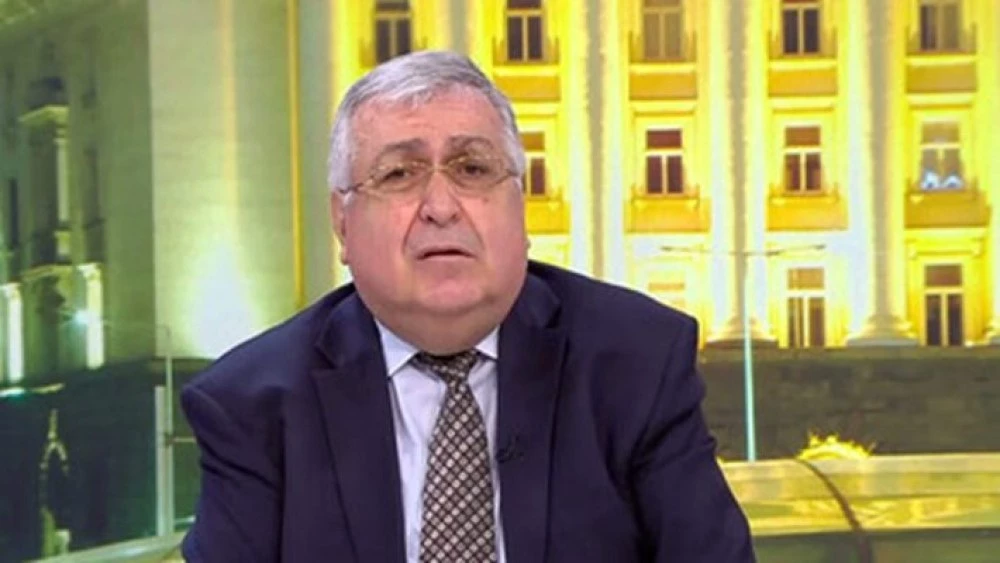 Проф. Георги Близнашки: Радев избра Гюров за служебен премиер