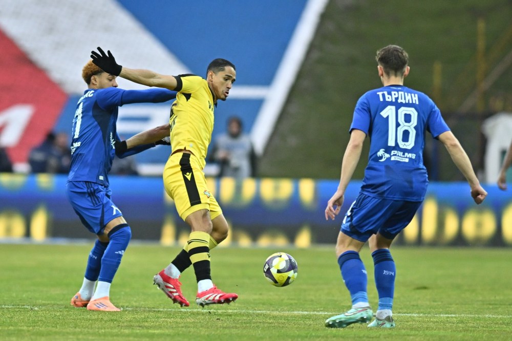 Ботев загуби тежко на Герена от Левски с 0:3, а