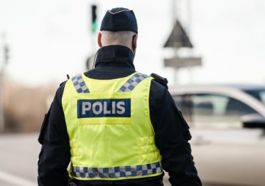 Швед е обвинен, че е принудил съпругата си да прави секс за пари с над 120 мъже