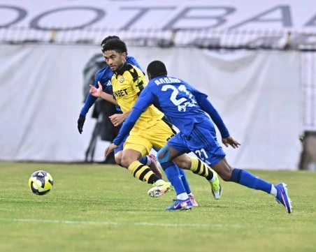 Ботев за първи път през този сезон завърши без удар по посока вратата на противника