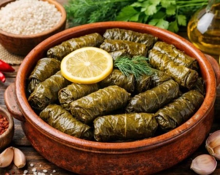 Как да си направим лозови сармички с ориз