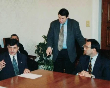 На този ден: България заявява пътя си към НАТО