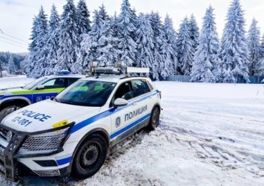 Деян Илиев отказал да отключи телефона си, МВР го отключват със специален софтуер