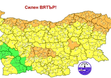 Силен северозападен вятър виелици и снеговалежи обхващат страната За 18
