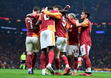 Галатасарай постигна изключителна победа с 5 2 като домакин на