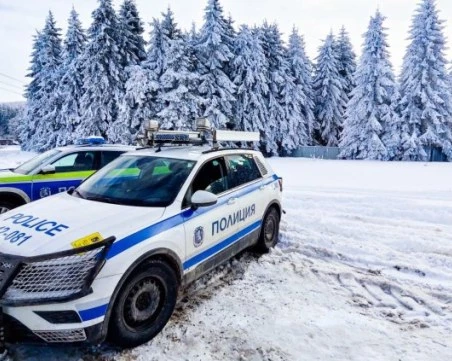 Деян Илиев отказал да отключи телефона си, МВР го отключват със специален софтуер