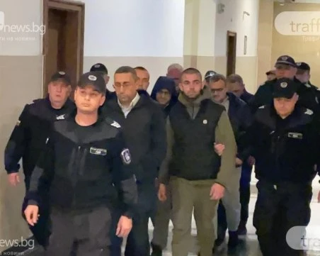 Двама обвиняеми от аферата 