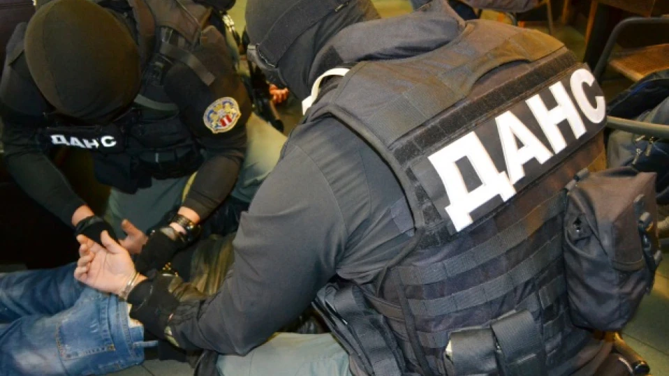 Акция на ДАНС в Пловдив: Задържаха двама украинци за изделия с двойна употреба