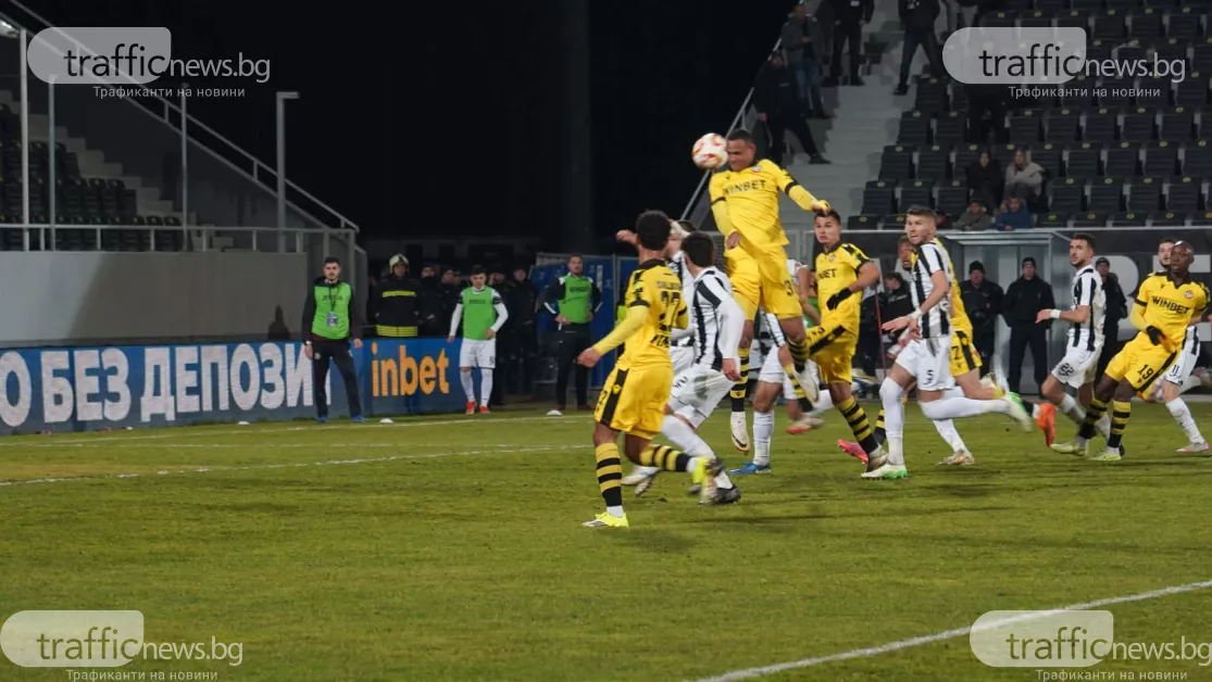 Ботев Пловдив приема Лудогорец Разград в среща от 22 ия