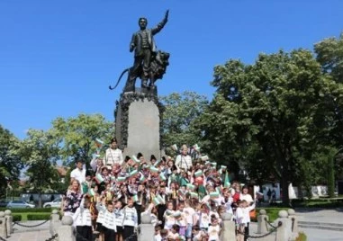 Рая Назарян пристига в Карлово за честванията за Васил Левски, вижте националната програма