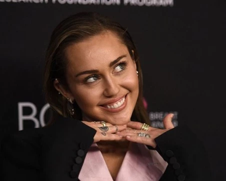 Майли Сайръс ще се завърне като Хана Монтана в специален епизод за 20-годишнината на сериала