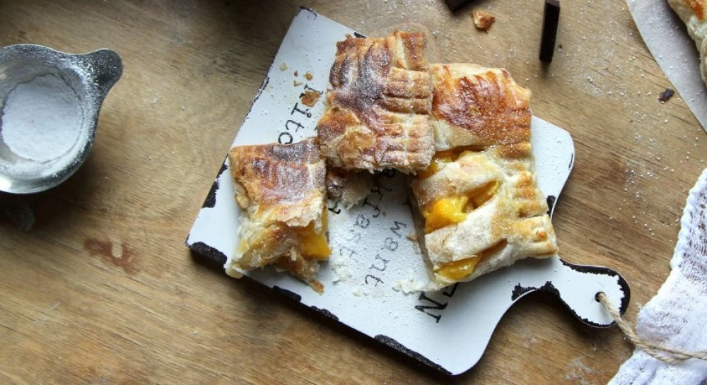 Рецепта за вкусна баница с локум и орехи