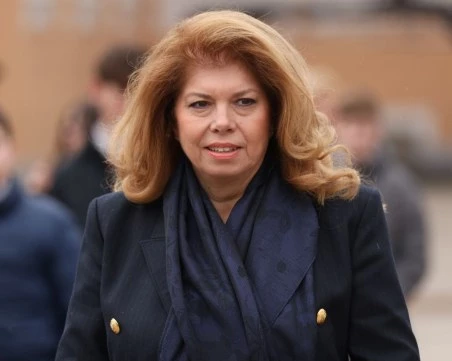 Илияна Йотова дава първото си телевизионно интервю като президент