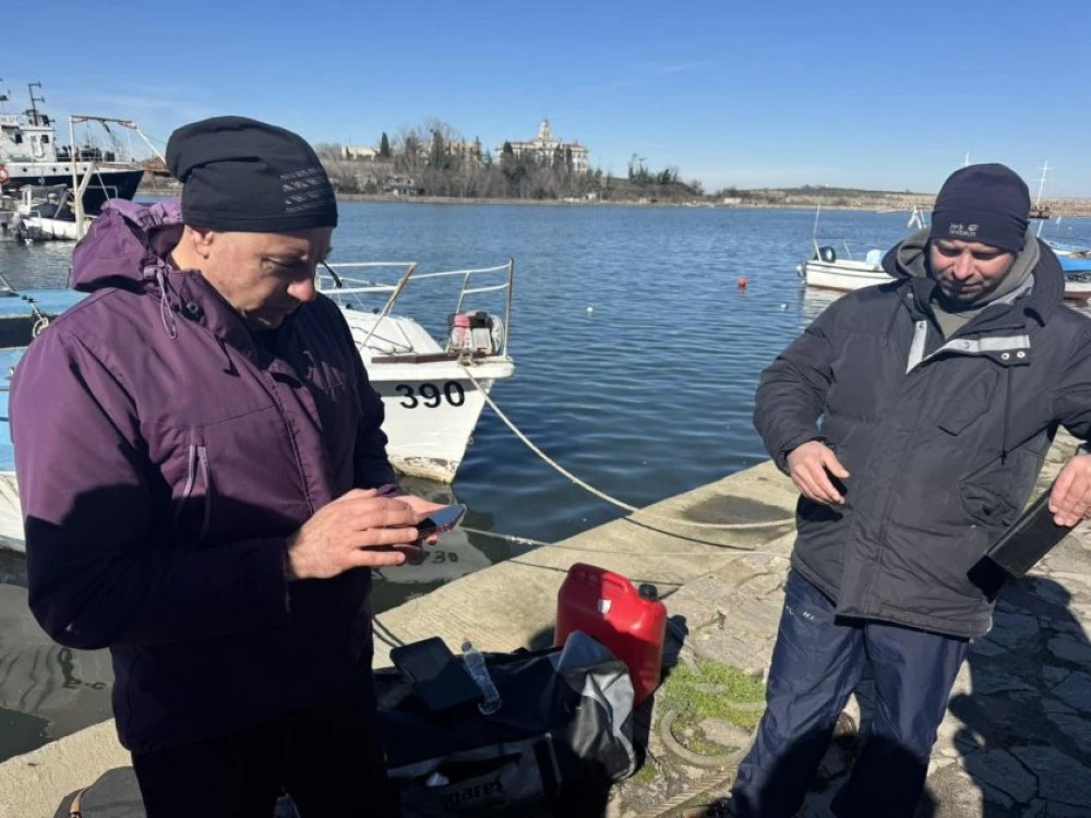 Откриха нефтено петно в морето, предполага се, че изчезналият кораб край Созопол е потънал