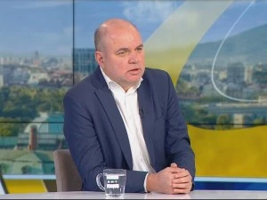 Владислав Панев: Сандов е поканил Калушев на събитието, на което съм бил и аз