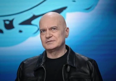 Лидерът на Има такъв народ ИТН  Слави Трифонов излезе с остра