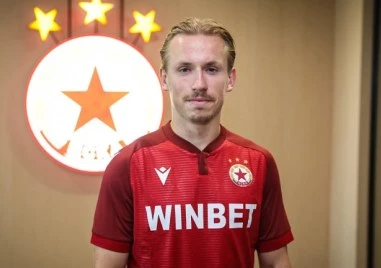 ЦСКА се раздели с халф