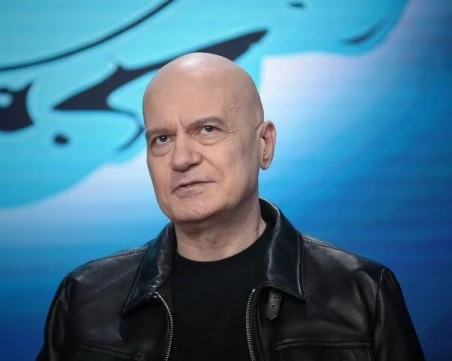 Трифонов: Емил Дечев иска оставките на всички разследващи случая 