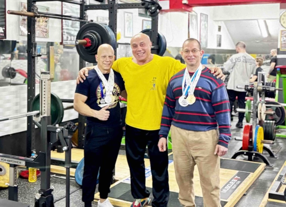 Пловдивчанин с европейски рекорд в клека и златни медали за страната от шампионата във Финландия ВИДЕО