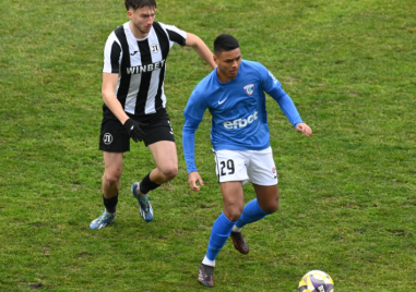 Локо не успя да победи 10 от Спартак Варна на Лаута