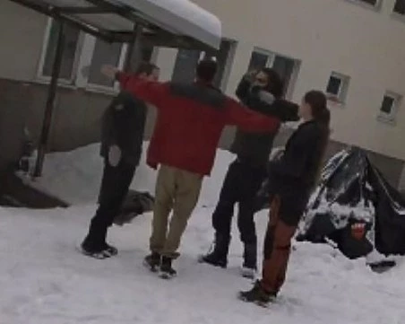 Графолог разшифрова записките от „Петрохан