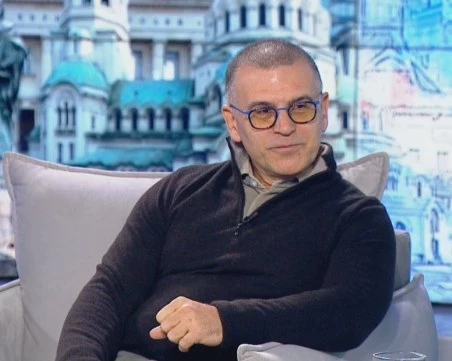 Симеон Дянков с прогноза за нови данъци и риск от социално напрежение заради високите сметки за ток