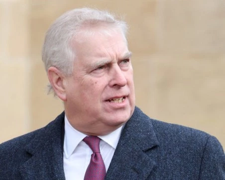 Четвърти ден ден обиски в имотите на Андрю Маунтбатън-Уиндзор