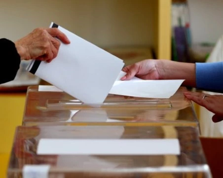 Разногласия за съставите на РИК в почти всички градове в страната