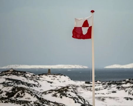 Тръмп ще изпрати кораб болница в Гренландия