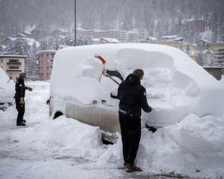 В Австрия е обявена висока опасност от лавини и обилен снеговалеж