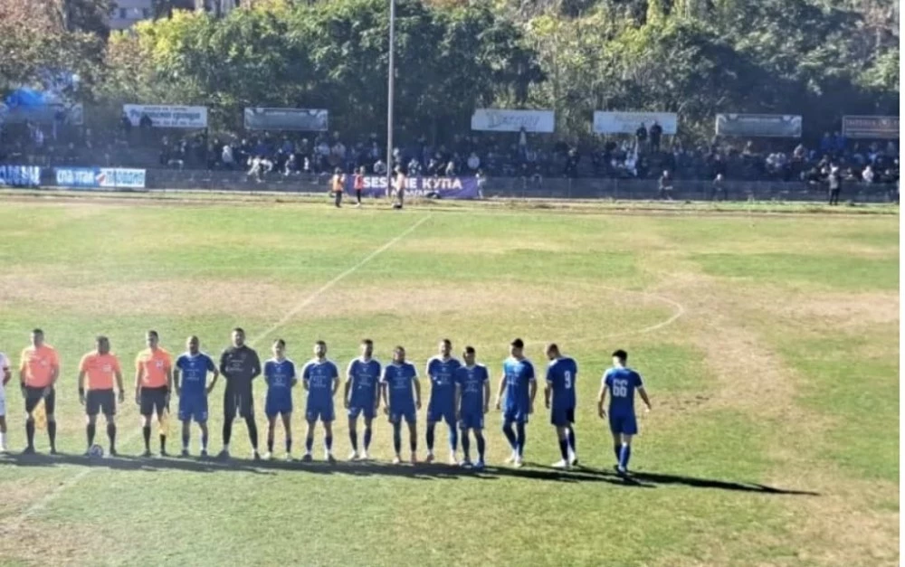 Спартак се спаси в края срещу Асеновец