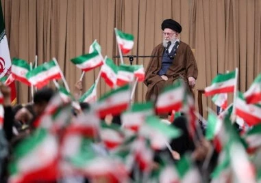 Иран се подготвя все по-решително за война със САЩ