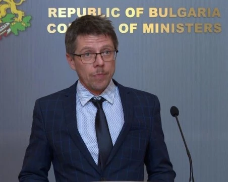 ЦИК отложи отстраняването на Цицелков от Обществения съвет