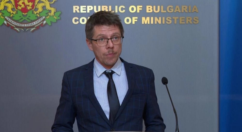 ЦИК отложи отстраняването на Цицелков от Обществения съвет