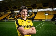 Ботев взе португалец