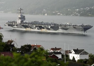 Самолетоносачът на САЩ „Джералд Форд пристигна на остров Крит