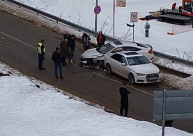 Жена и дете пострадаха при катастрофа на пътя Пампорово - Чепеларе