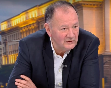Михаил Миков: Служебният кабинет е политически, а БСП е в перманентен срив