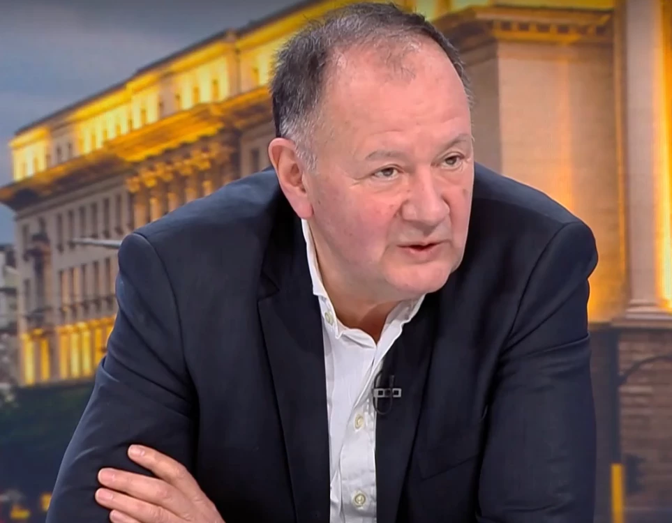Михаил Миков: Служебният кабинет е политически, а БСП е в перманентен срив