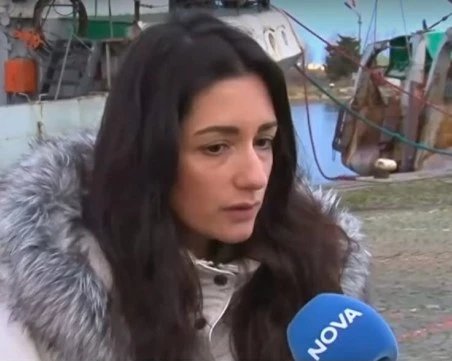 Дъщерята на капитана на изчезналия кораб край Созопол: Защо спират търсенето?