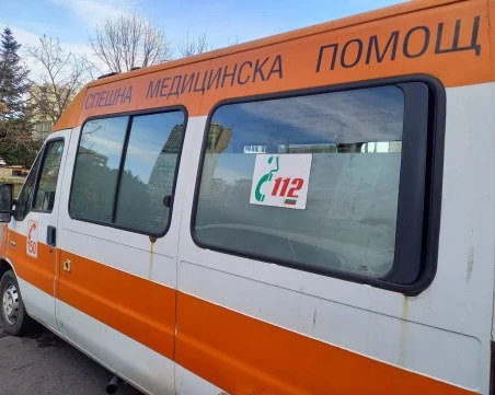 Деца и млада жена пострадаха при катастрофа в Бургаско