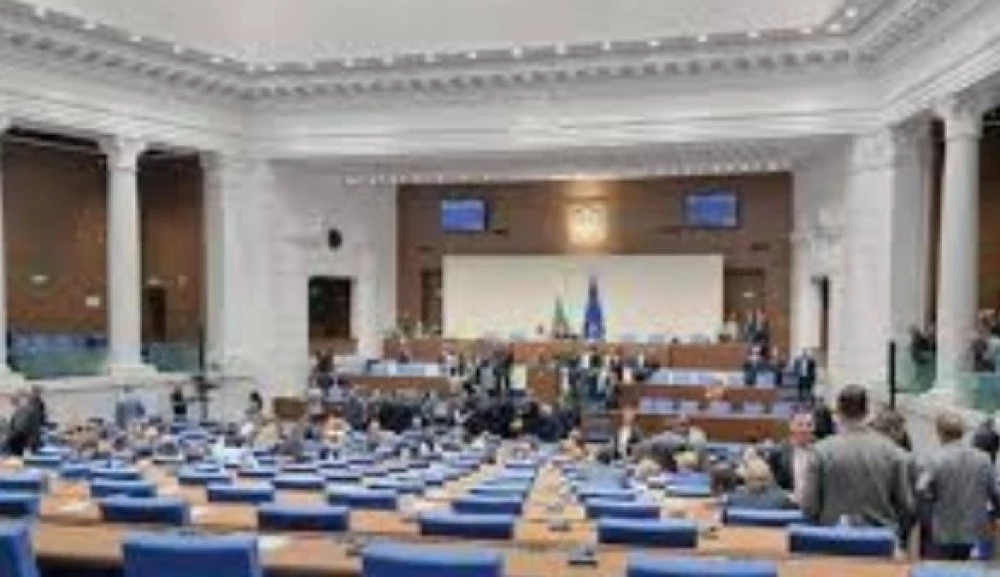 Депутатите отхвърлиха ветото на президента върху поправките в Изборния кодекс