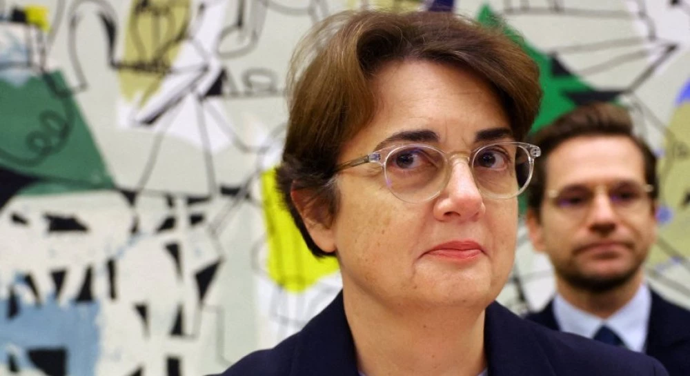 Директорът на Лувъра подаде оставка