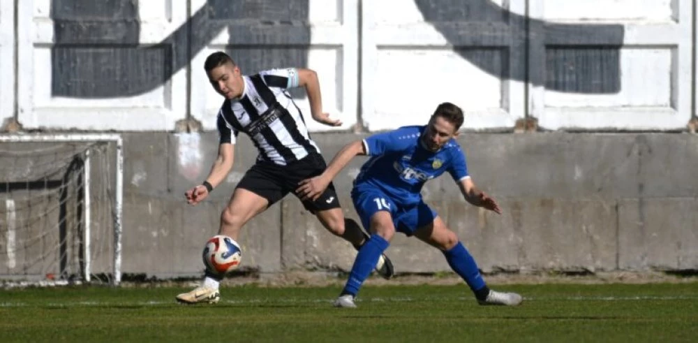 Дубълът на Локо с равенство срещу Гигант Съединение