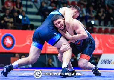 Ахмед Батаев с бронз за България, Абдулрашид Садулаев продължава да пише история в борбата